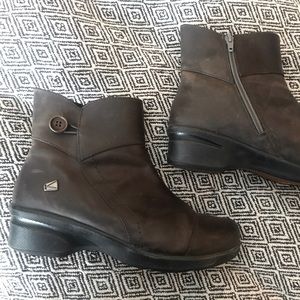 KEEN Chelsea Boot (size 9)